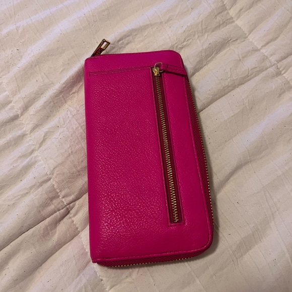 Hot Pink Fossil Wallet - Picture 2 of 7
